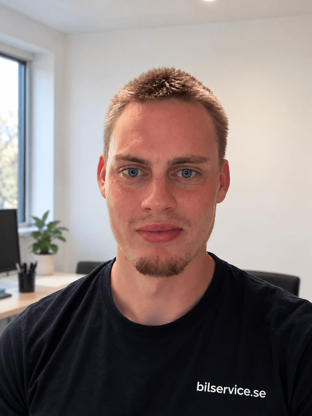Marcus Qvarnström, Rekondare och marknadsansvarig